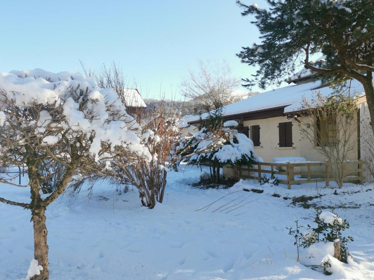Gites Les Grandes Voies - Cle Vacances Le Menil Exterior photo